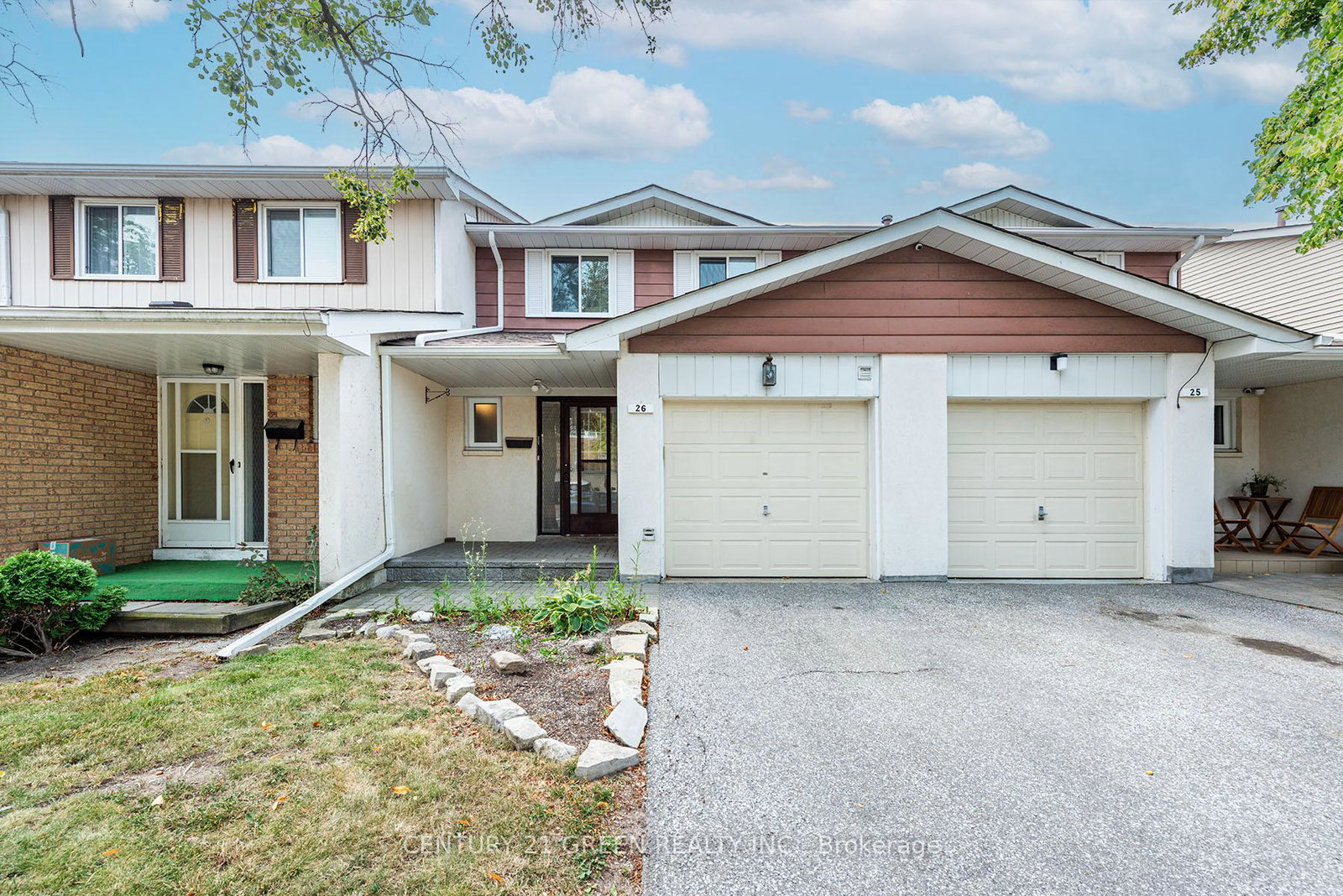 carisbrooke-court-brampton-ontario-w12238405