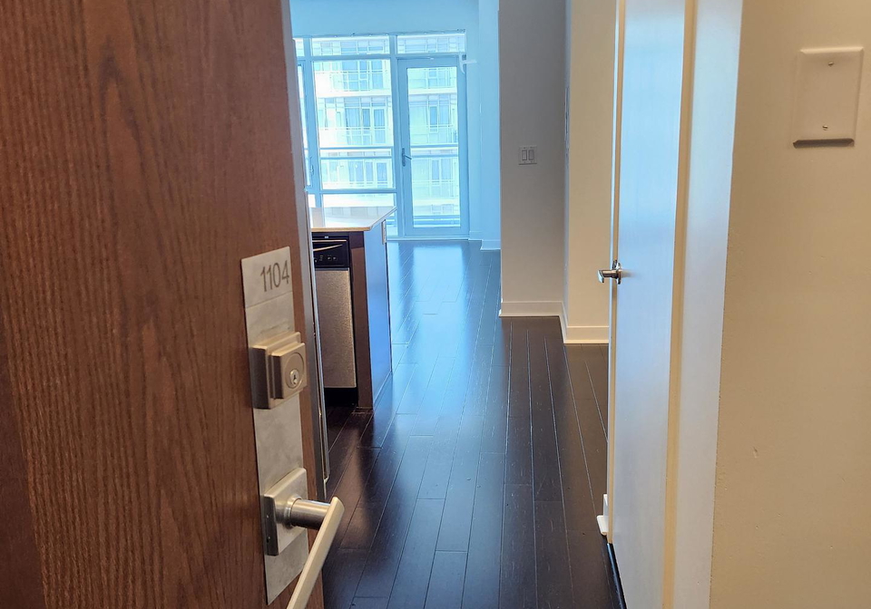 360-square-one-drive-mississauga-ontario-w12238461