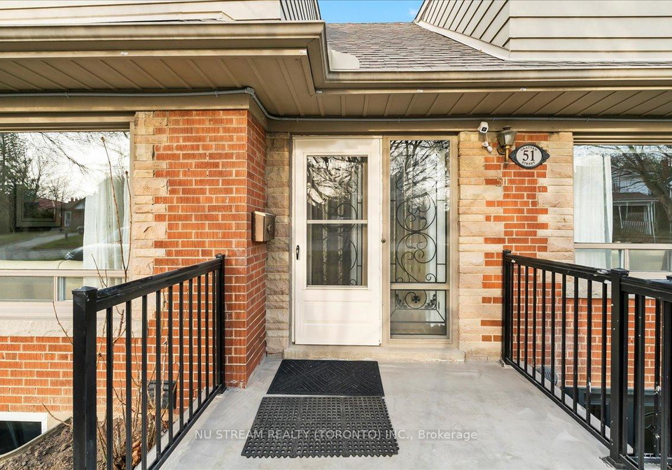 51-grattan-street-north-york-ontario-w12238560
