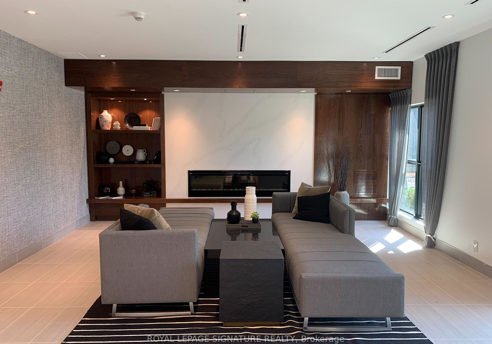 102-grovewood-common-oakville-ontario-w12238616