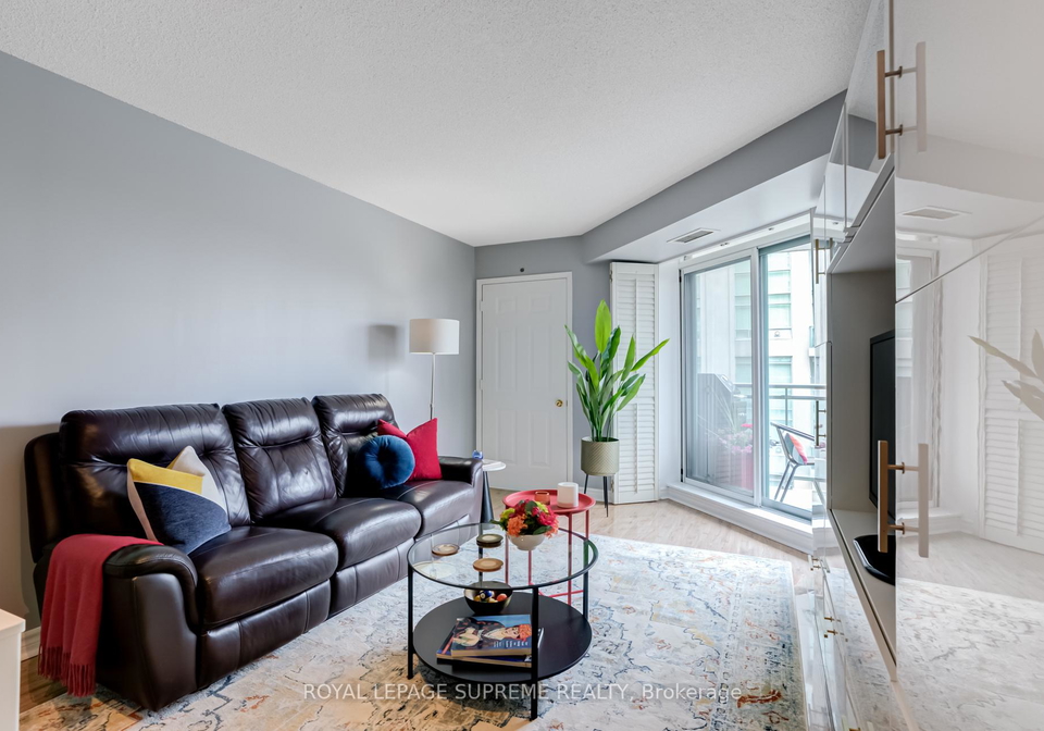 190-manitoba-street-etobicoke-ontario-w12238954