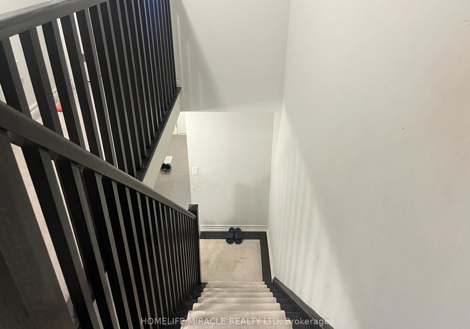 5060-harvard-road-mississauga-ontario-w12239015