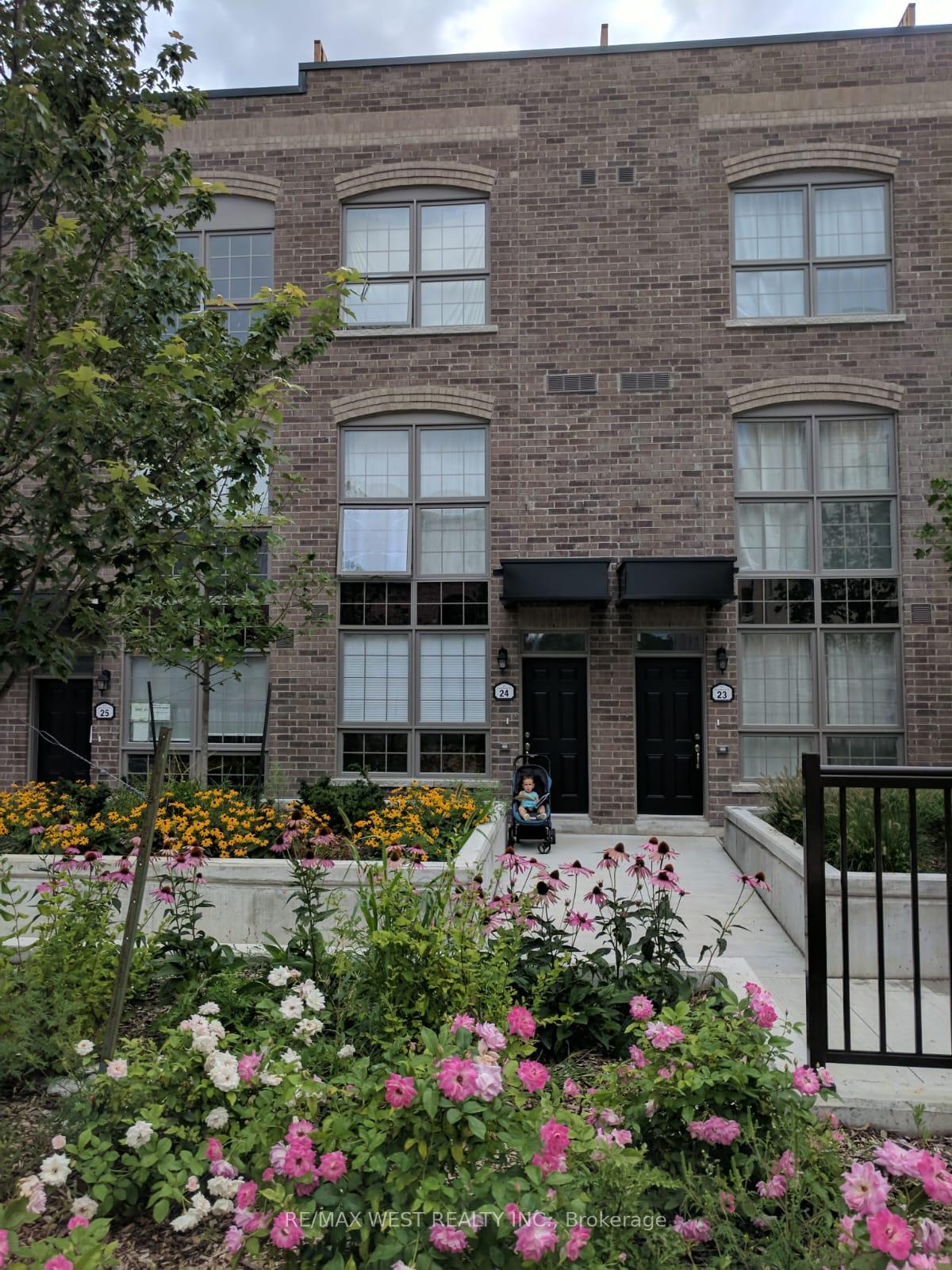 17-powerhouse-street-toronto-ontario-w12239018
