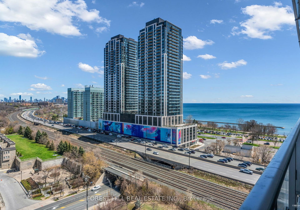 103-the-queensway-avenue-toronto-ontario-w12239023