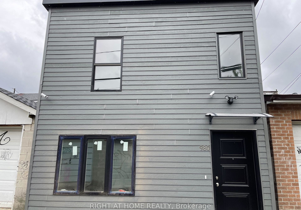 980-ossington-avenue-toronto-ontario-w12239168