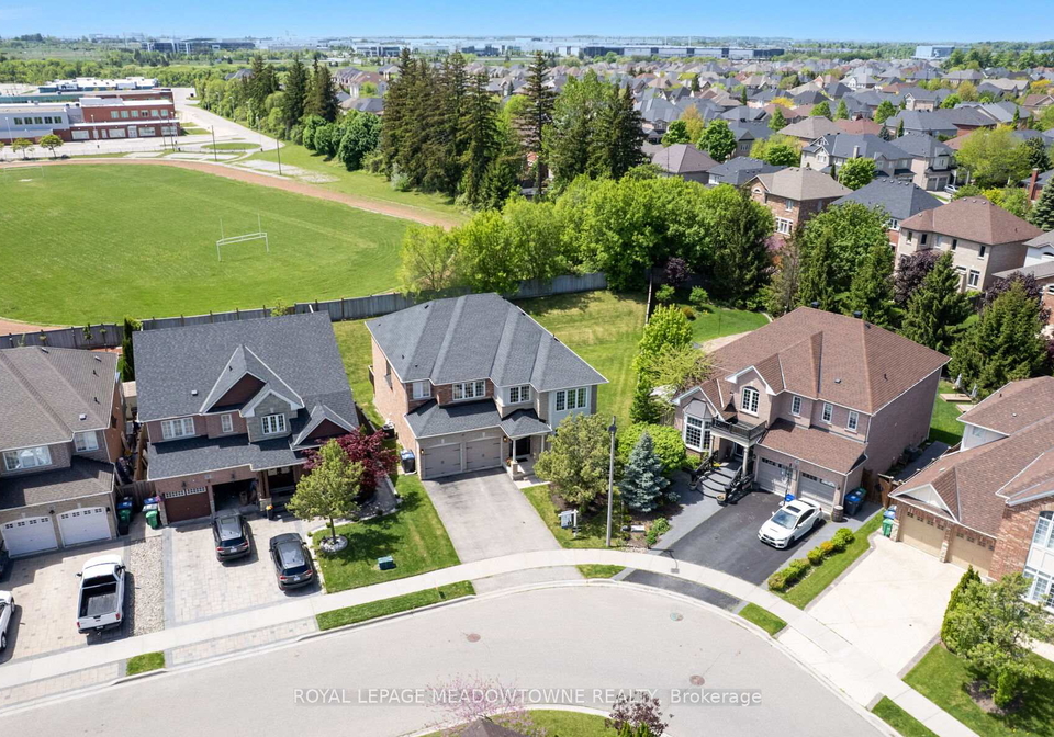 6-xavier-court-brampton-ontario-w12239274