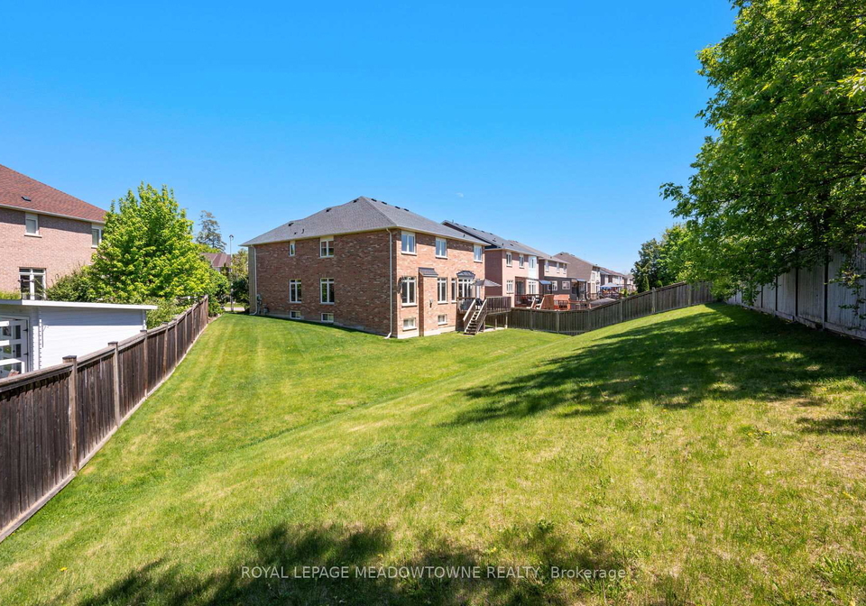 6-xavier-court-brampton-ontario-w12239274