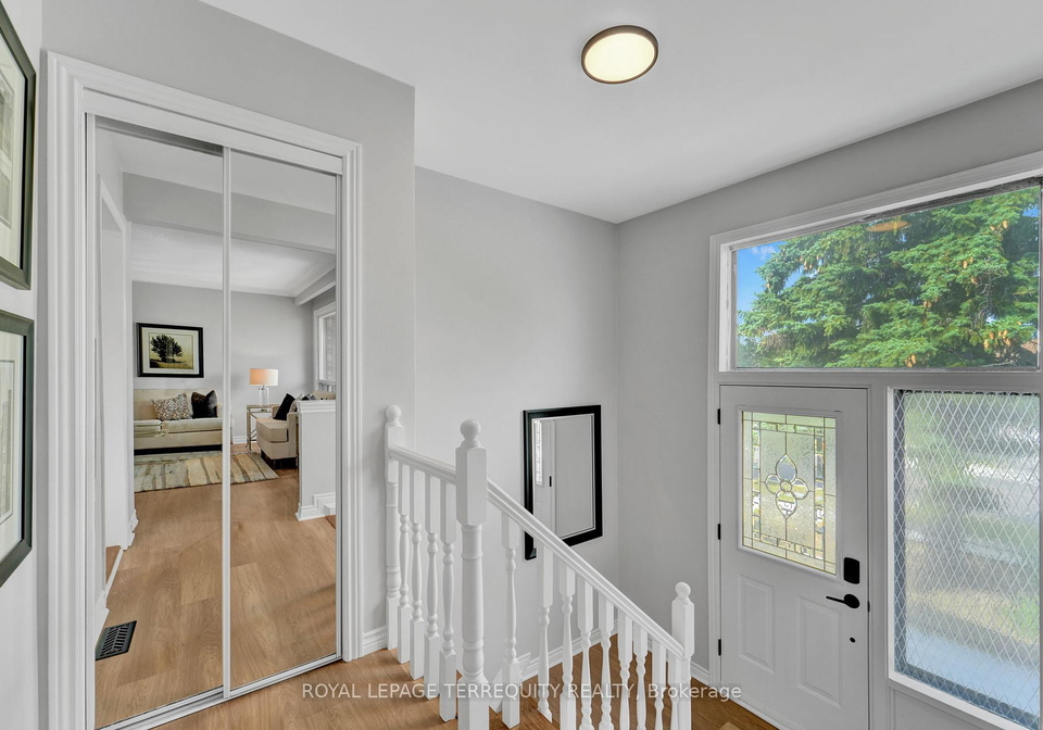 39-picaro-drive-york-ontario-w12239372