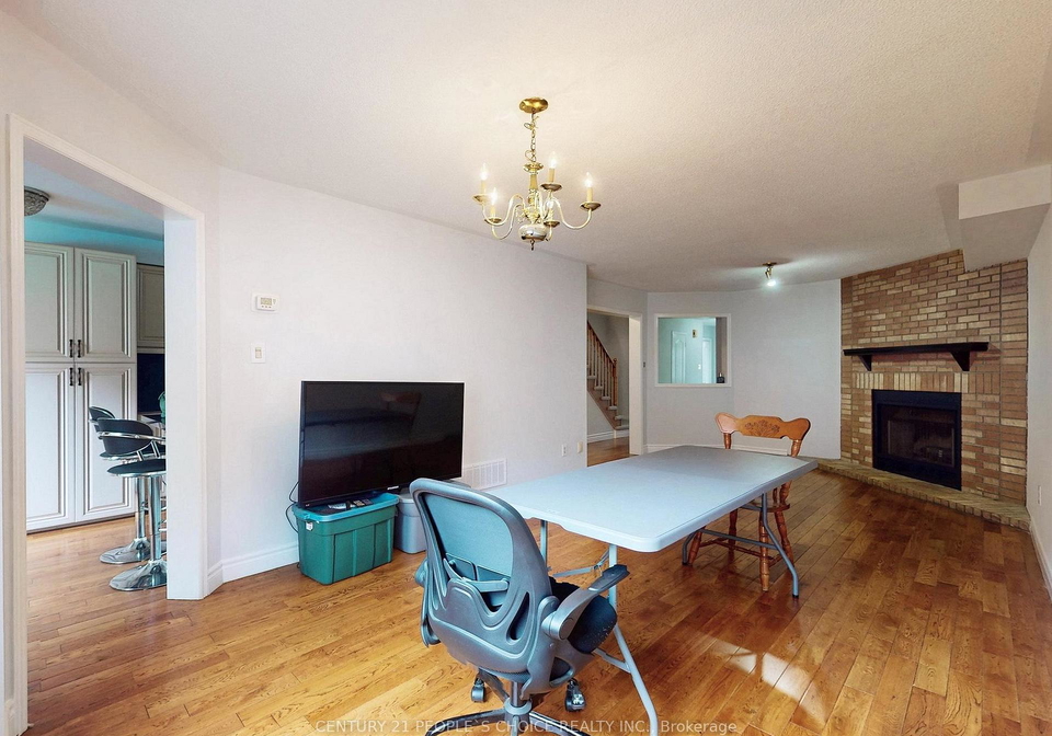 6050-bidwell-trail-mississauga-ontario-w12239513