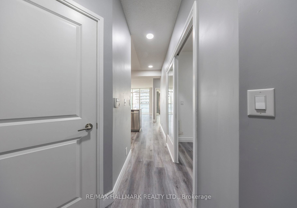 80-absolute-avenue-mississauga-ontario-w12239845