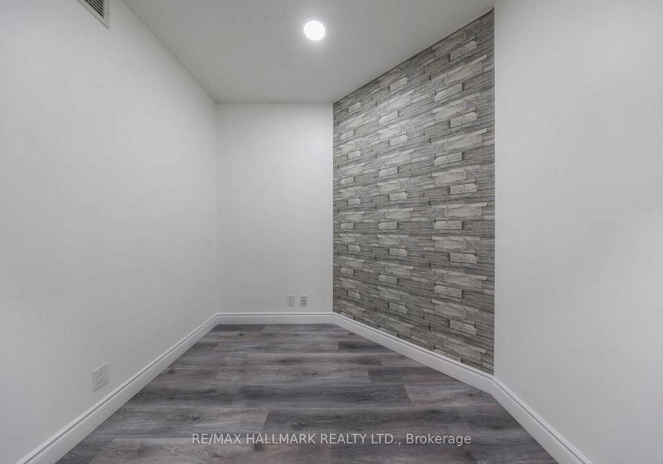 80-absolute-avenue-mississauga-ontario-w12239845