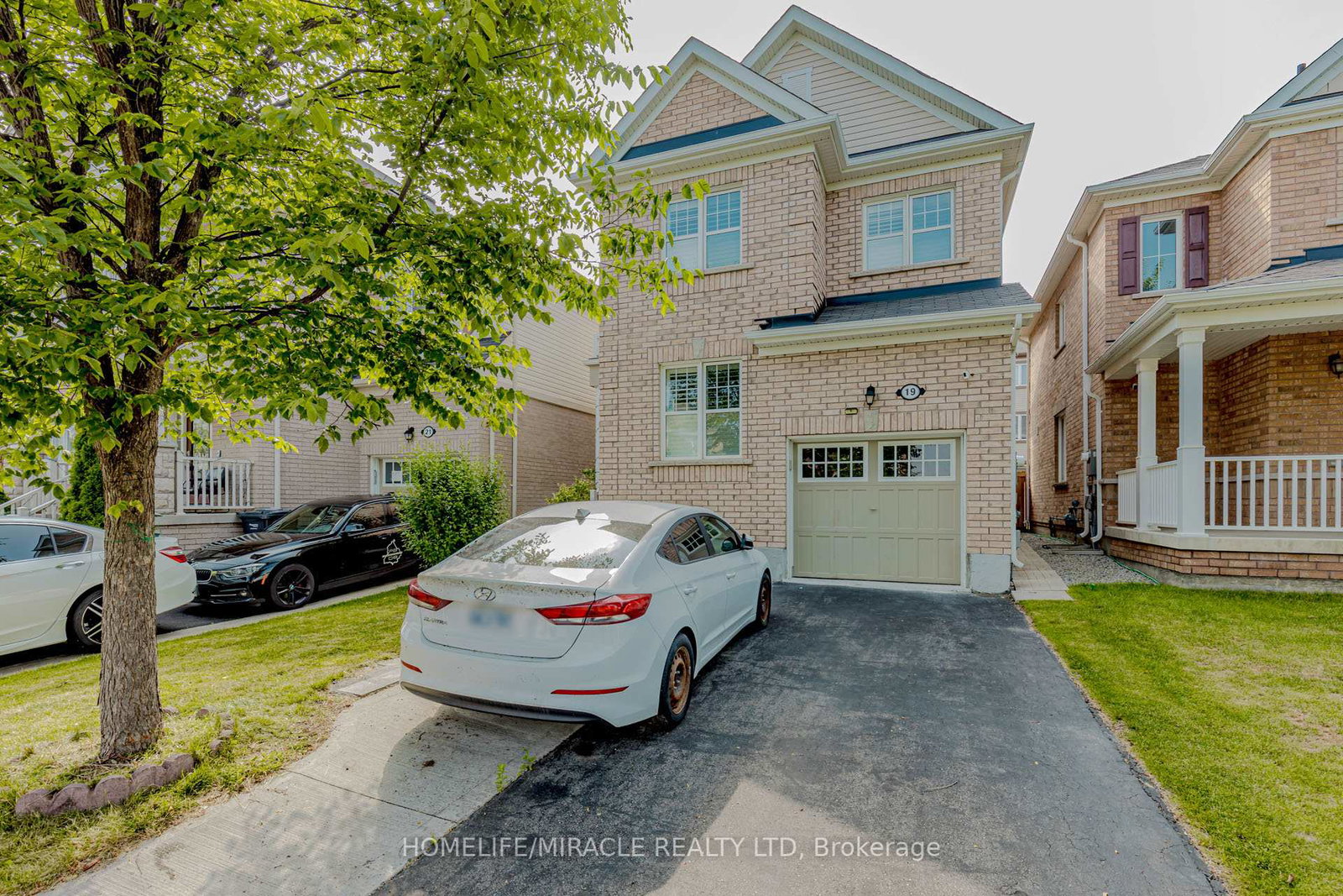 19-bannister-crescent-brampton-ontario-w12240287