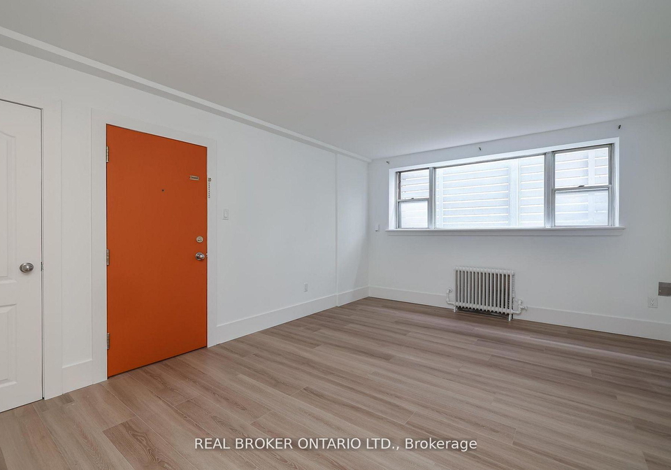 7murrie-street-etobicoke-ontario-w12240325