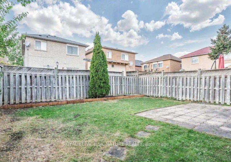 24-richwood-crescent-brampton-ontario-w12240357