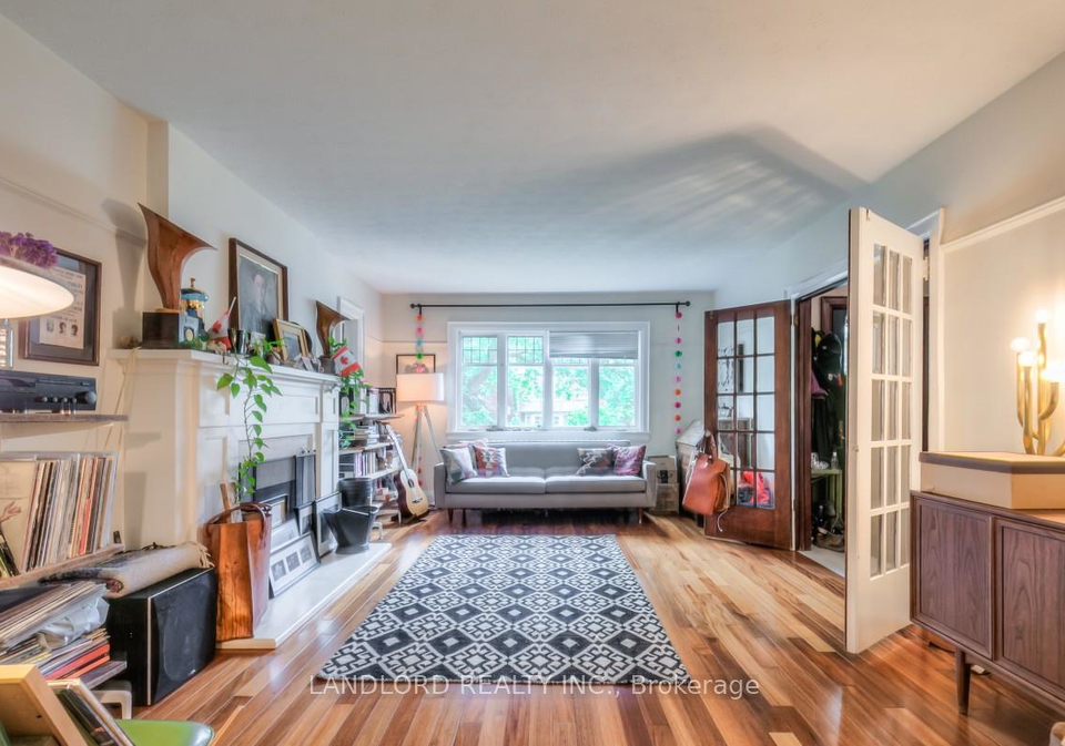 474-glenlake-avenue-toronto-ontario-w12240377