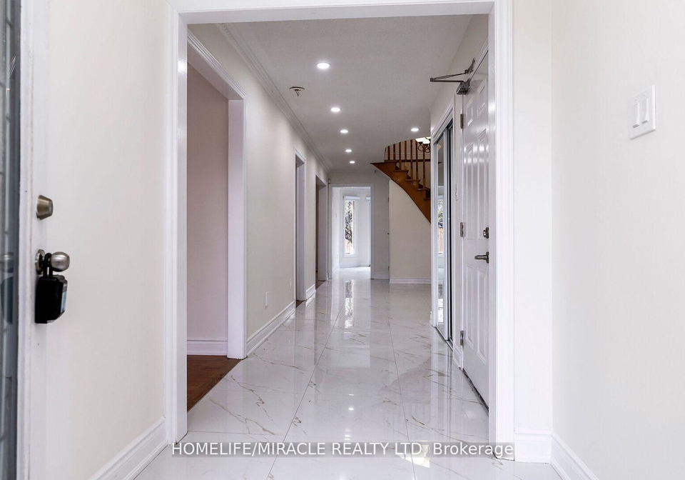 74-kingknoll-drive-brampton-ontario-w12240492