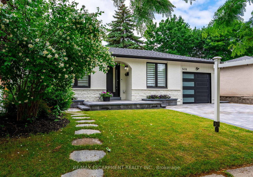 1414-allangrove-drive-burlington-ontario-w12240776