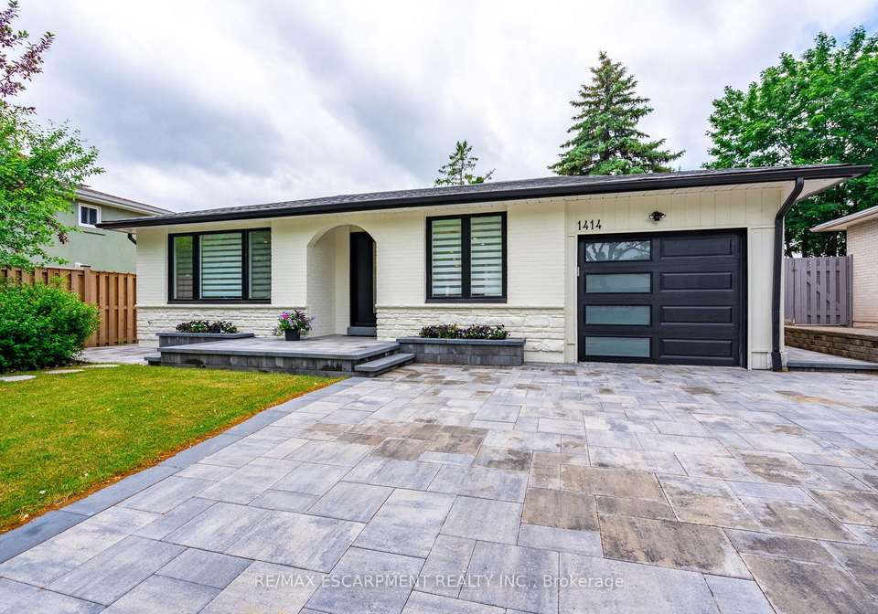 1414-allangrove-drive-burlington-ontario-w12240776