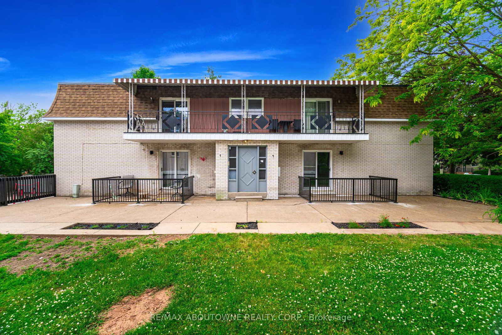 2320-hixon-street-oakville-ontario-w12240858