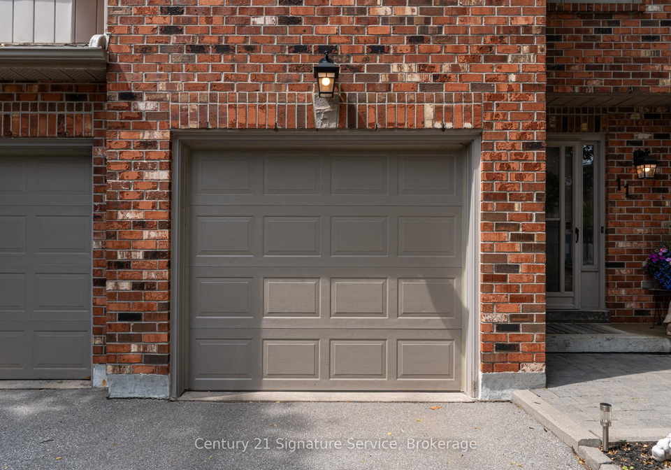 2230-walkers-line-burlington-ontario-w12241432