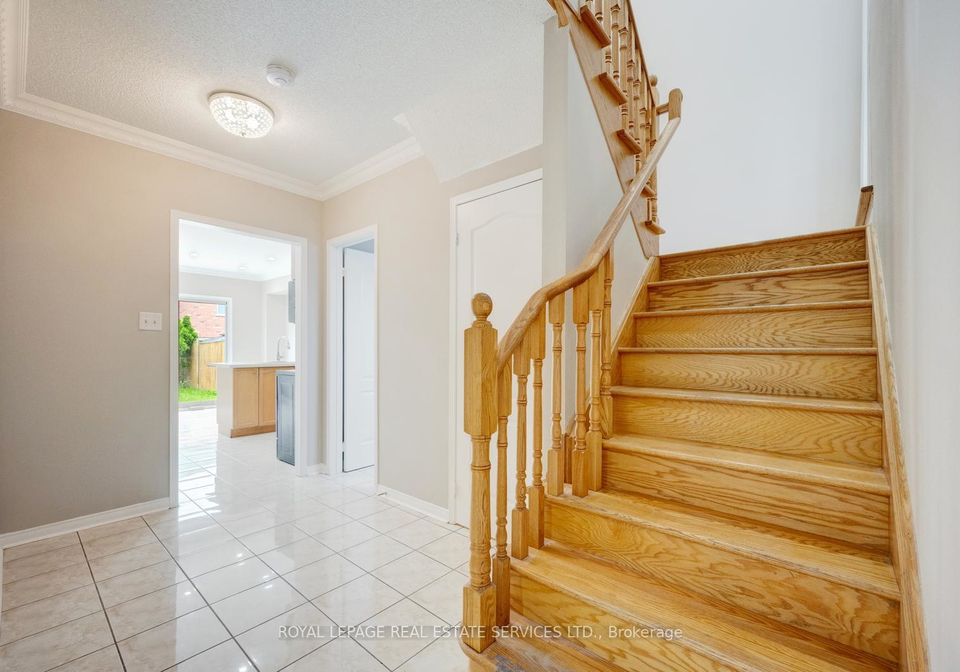 9-oxtail-lane-brampton-ontario-w12241491