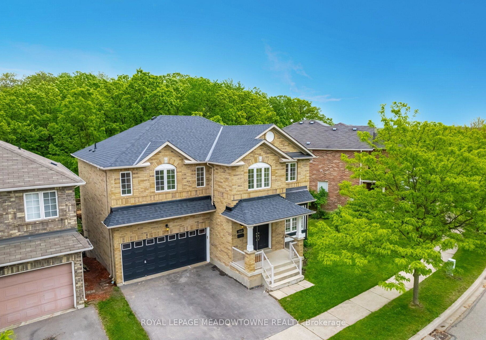 1212-fox-crescent-milton-ontario-w12241876