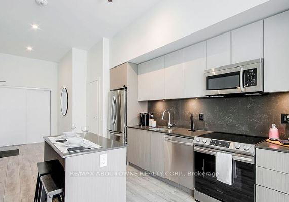 125-bronte-road-oakville-ontario-w12241947