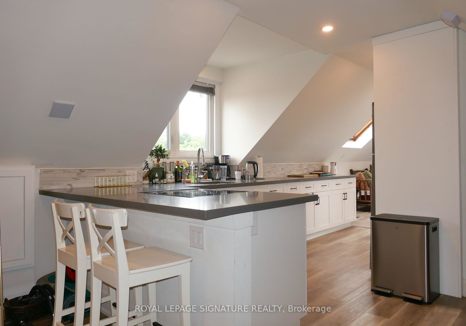 150-lansdowne-avenue-toronto-ontario-w12242040
