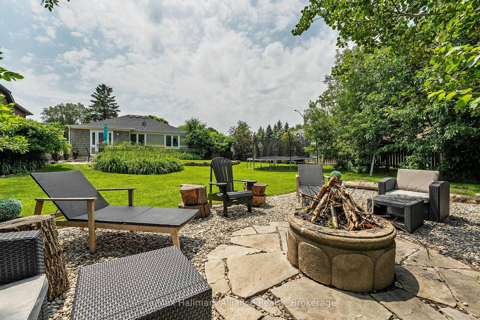 1089-churchill-avenue-oakville-ontario-w12242060