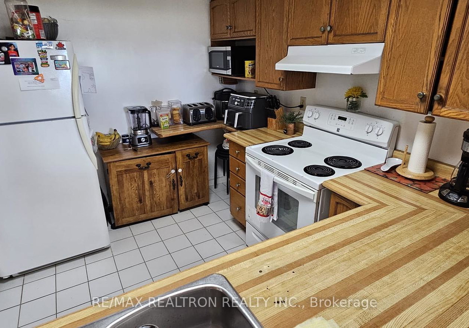 330-rathburn-road-w-mississauga-ontario-w12242561