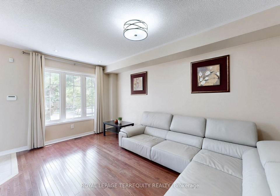 38-judy-sgro-avenue-york-ontario-w12242573