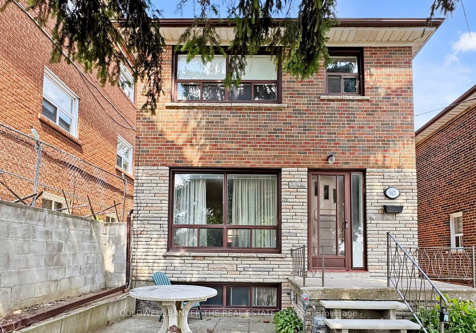 947-saint-clarens-avenue-w-toronto-ontario-w12242632