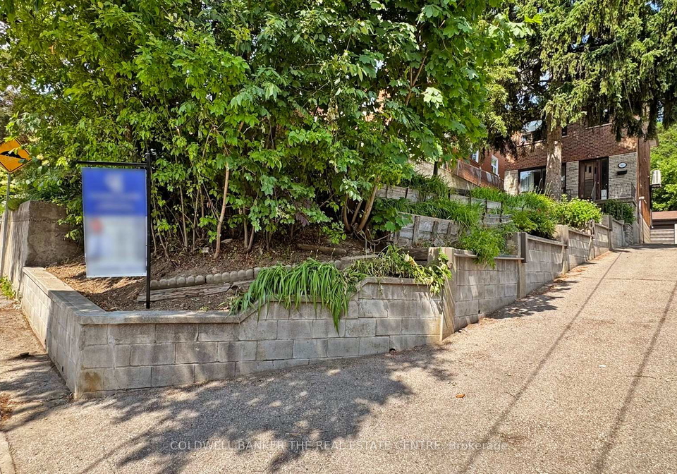947-saint-clarens-avenue-w-toronto-ontario-w12242632