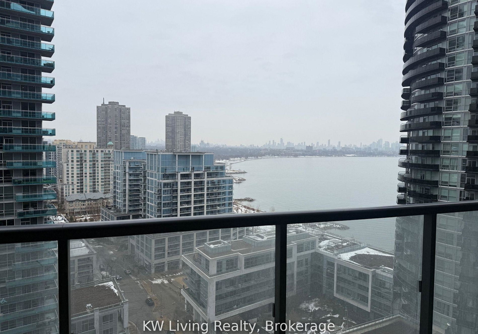 38-annie-craig-drive-etobicoke-ontario-w12242654