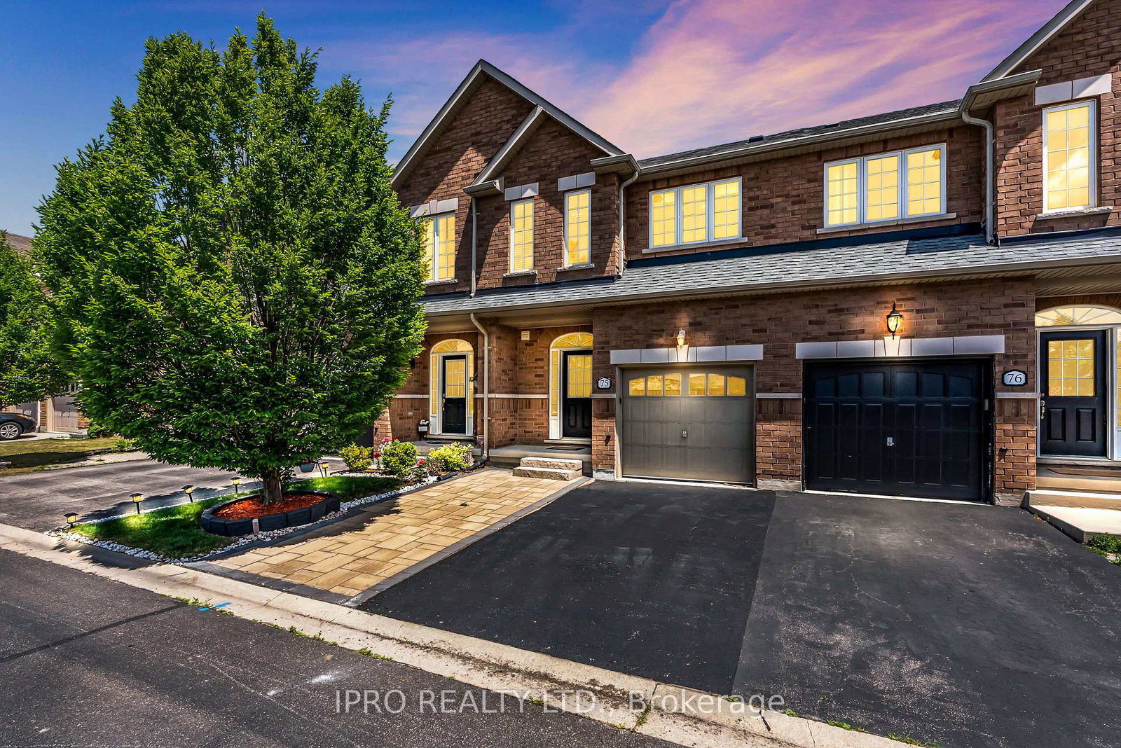 651-farmstead-drive-milton-ontario-w12242707