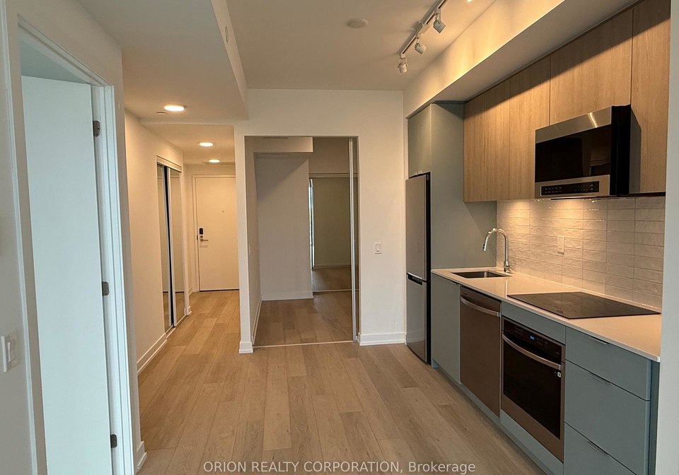 6-chartwell-road-etobicoke-ontario-w12242837