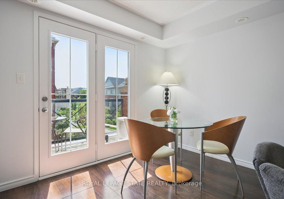 2450-post-road-oakville-ontario-w12243028