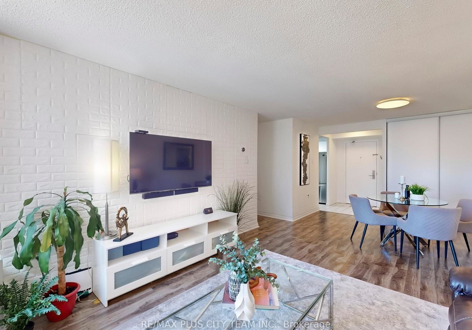 25-fairview-road-w-mississauga-ontario-w12243056