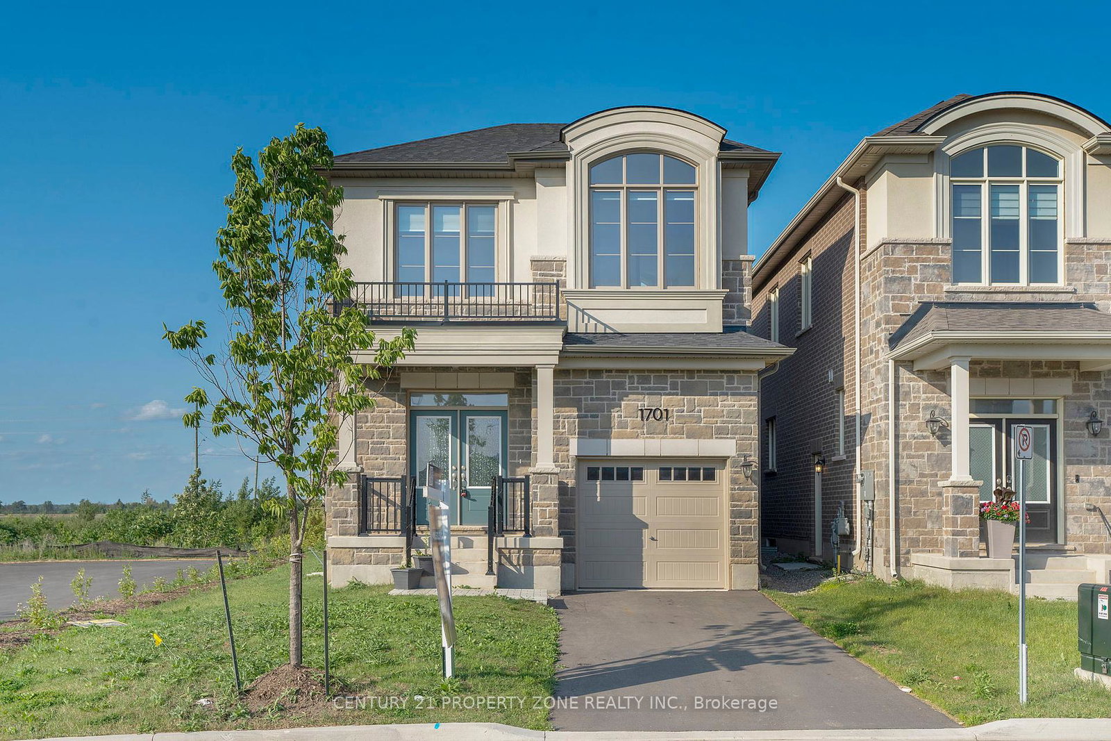 1701-thames-circle-milton-ontario-w12243128