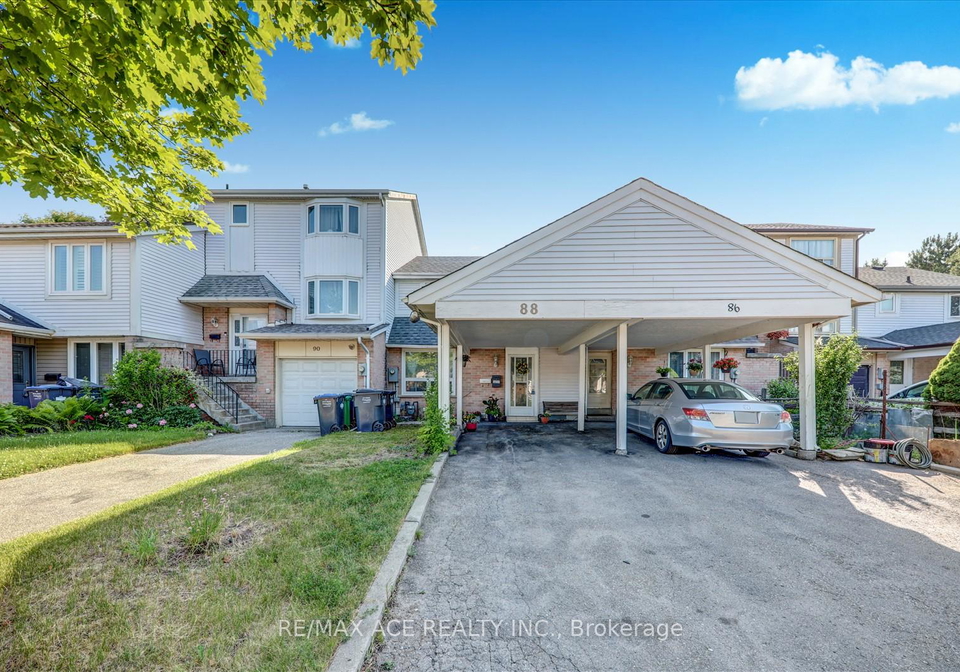 88-courtleigh-square-brampton-ontario-w12243247