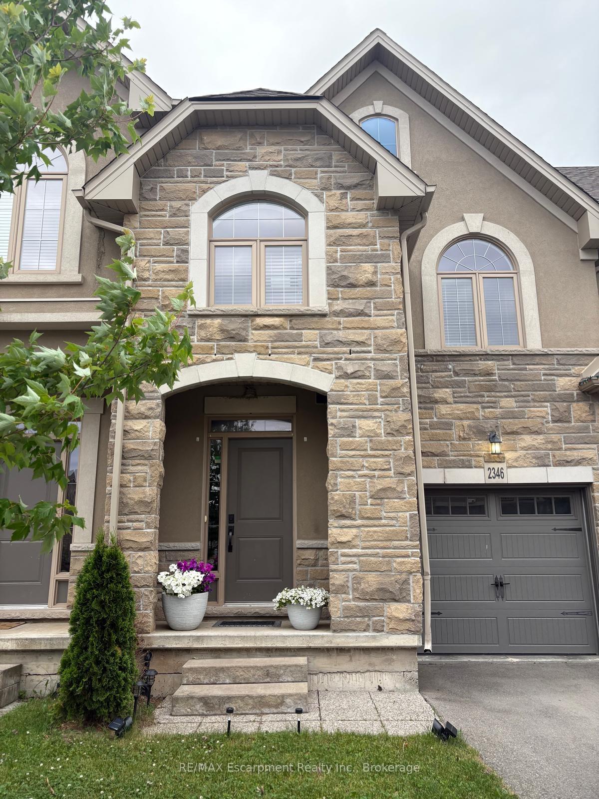 2346-natasha-circle-oakville-ontario-w12243290