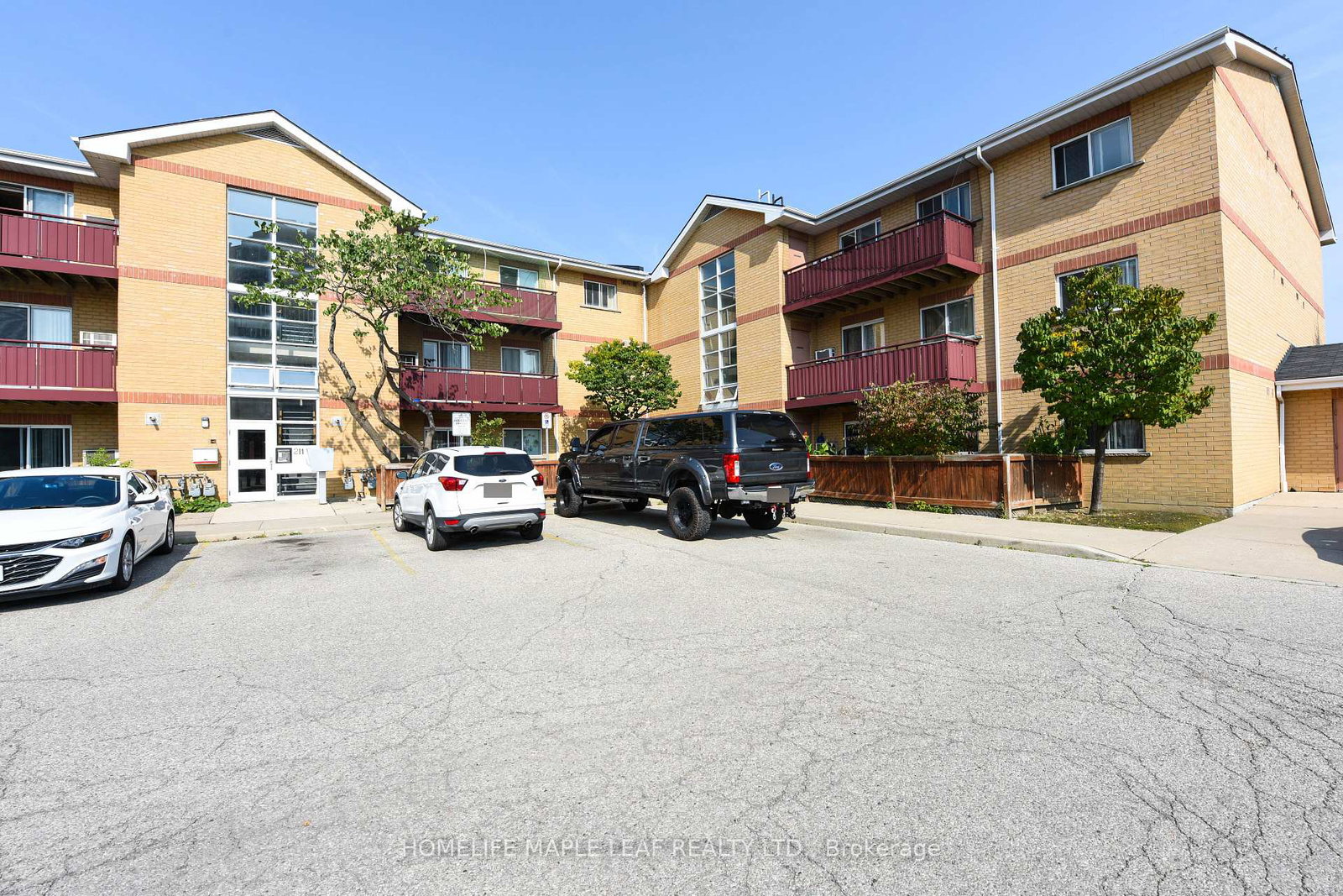 211-forum-drive-mississauga-ontario-w12243292