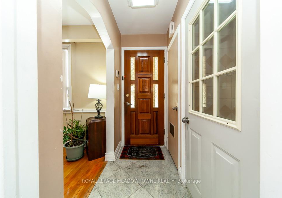 47-jodphur-avenue-york-ontario-w12243308