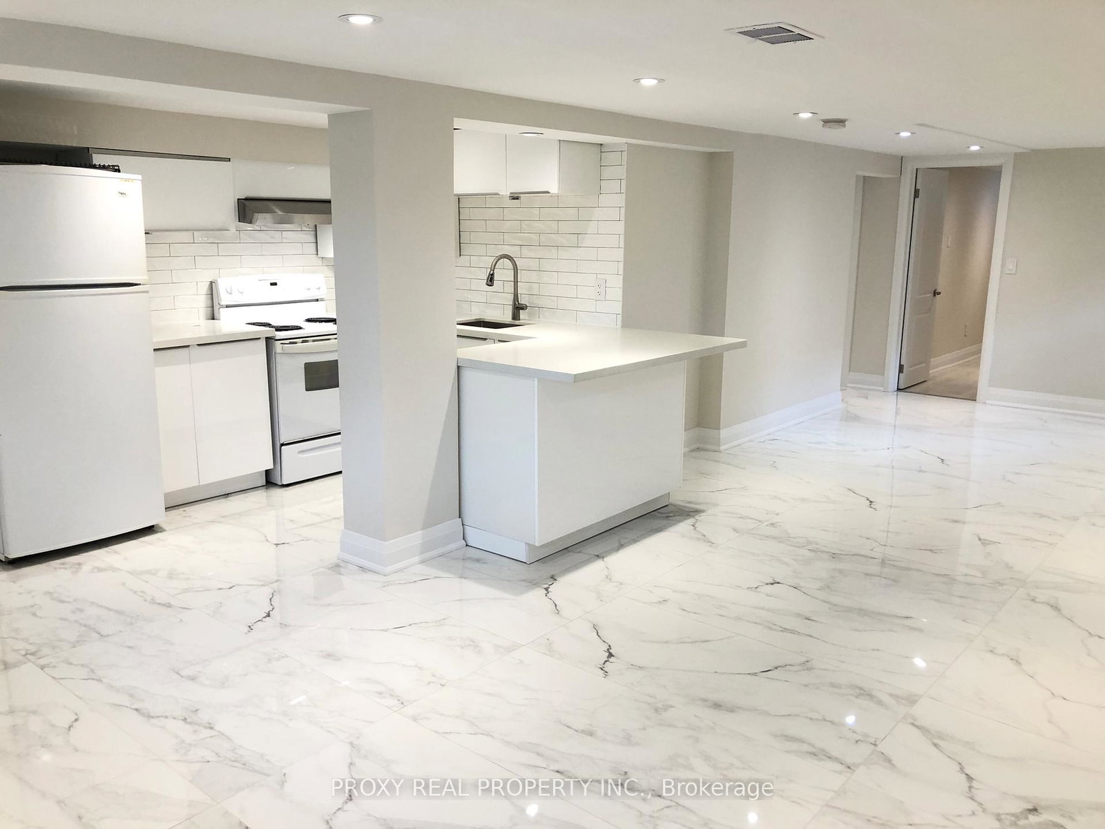 111-ambleside-avenue-etobicoke-ontario-w12243363
