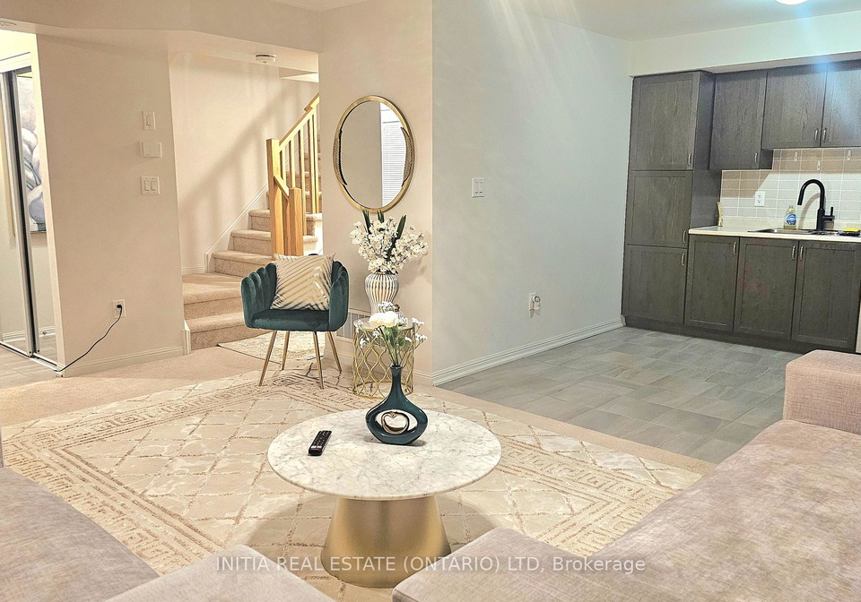 250-sunny-meadow-boulevard-brampton-ontario-w12243369