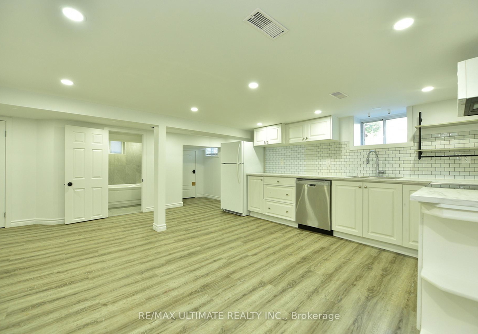 39-westhead-road-etobicoke-ontario-w12243645