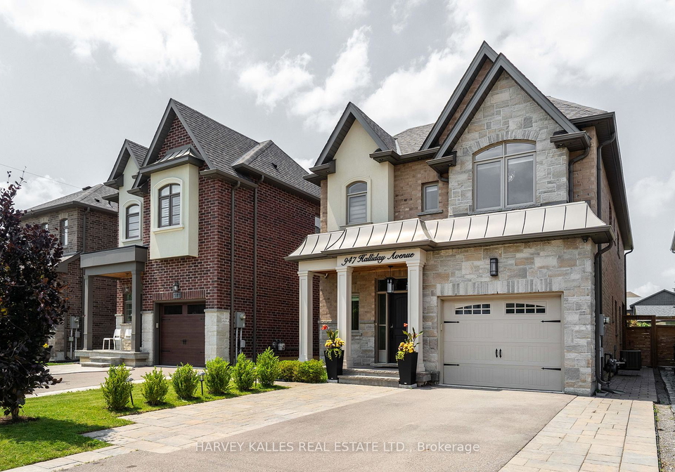 947-halliday-avenue-mississauga-ontario-w12243687