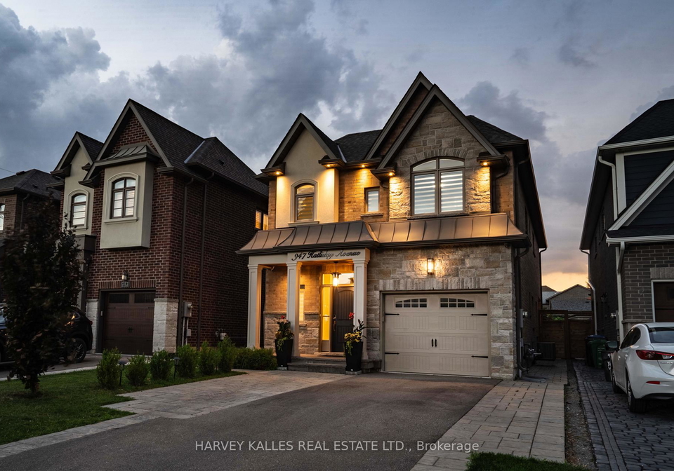 947-halliday-avenue-mississauga-ontario-w12243687