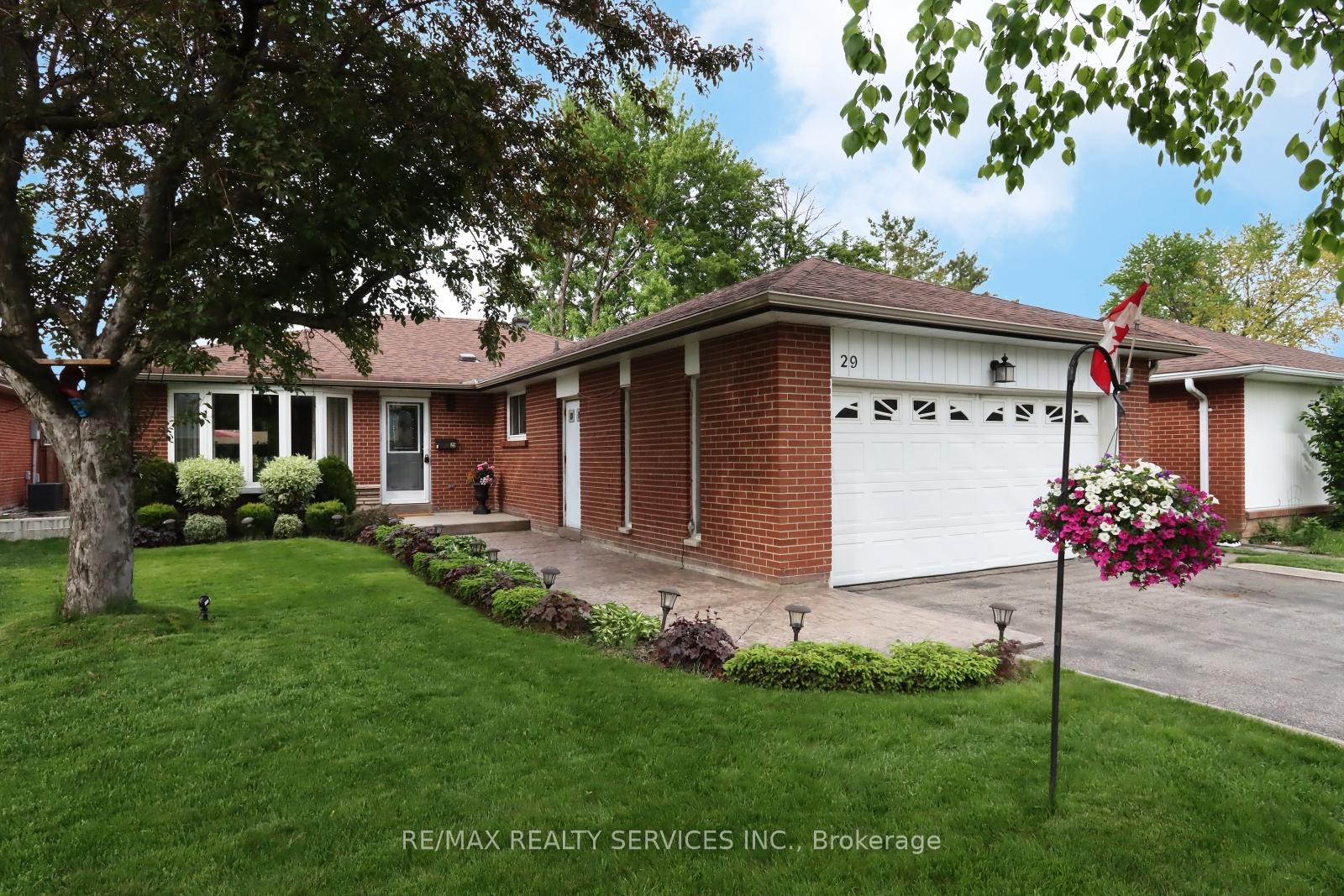 29-dorchester-drive-brampton-ontario-w12243938