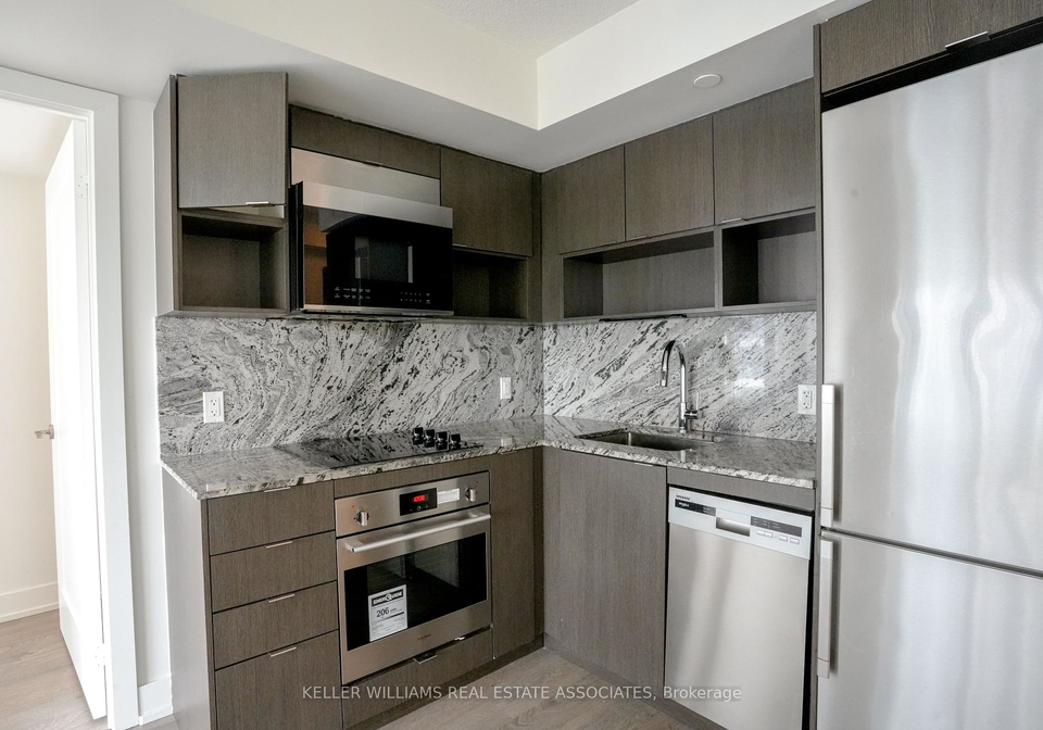 9-mabelle-avenue-etobicoke-ontario-w12244014